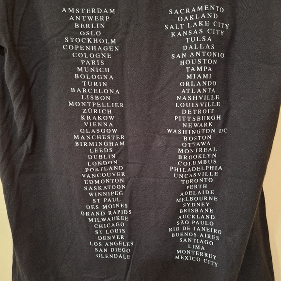 Shawn Mendes The Tour Tshirt - Picture 3 of 4